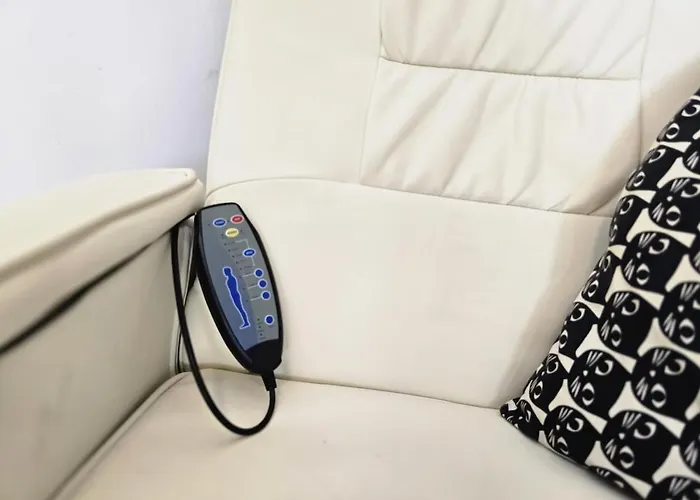 The Harmony Luxe Center With Seasonal Pool Free Wifi And Netflix By Namaste Elite Torremolinos