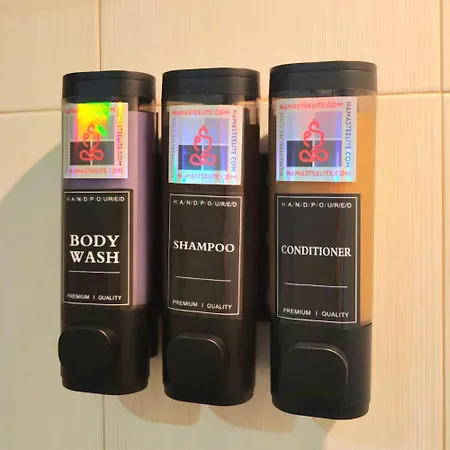 The Harmony Luxe Center With Seasonal Pool Free Wifi And Netflix By Namaste Elite アパート