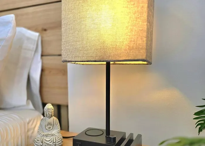 The Harmony Luxe Torremolinos City Center With Free Private Parking And Seasonal Pool Free Wifi And Netflix By Namaste Elite Appartement Torremolinos