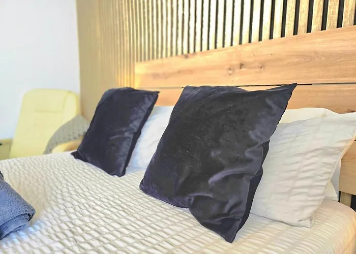 The Harmony Luxe Torremolinos City Center With Free Private Parking And Seasonal Pool Free Wifi And Netflix By Namaste Elite *