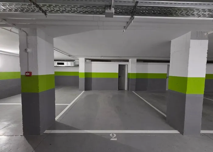 Appartement The Harmony Luxe Torremolinos City Center With Free Private Parking And Seasonal Pool Free Wifi And Netflix By Namaste Elite Torremolinos